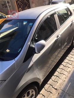 هيونداي i10